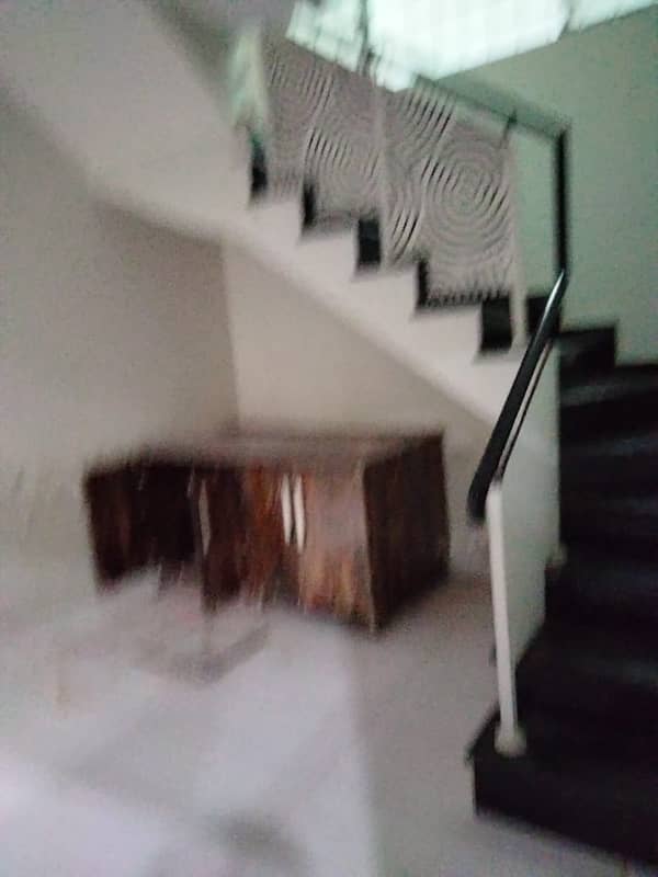 10 Marla House Available For Rent In Overseas A Block Bahria Town Lahore 12