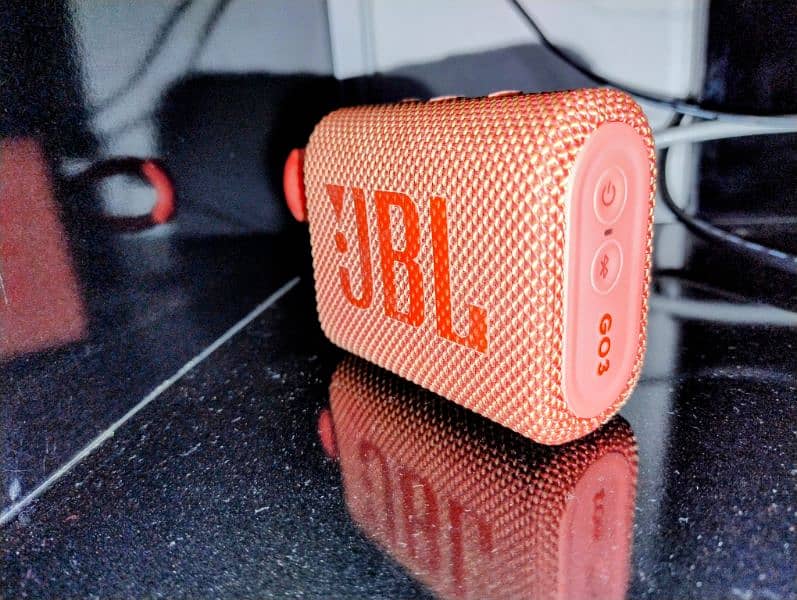 JBL Go3 0