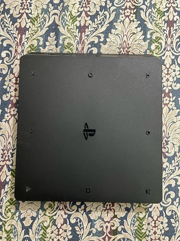 PS4 SLIM 500GB 3