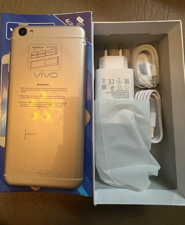 Oppo Y55s 3