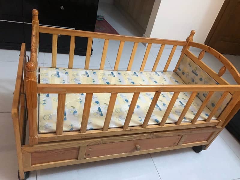 baby Cot 3