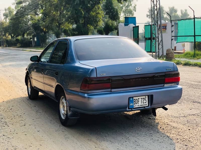 Toyota Corolla XE 1996/2024 5