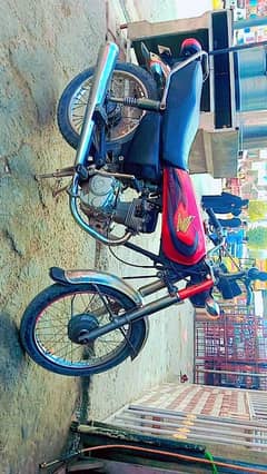 125 Monday Mandi bahauddin 6 model 0