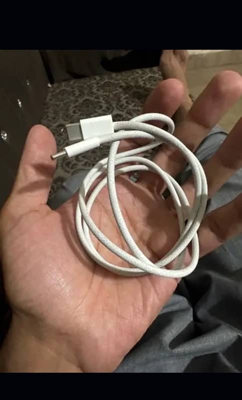 iphone 15 pro max orignal cable 1