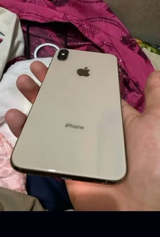 iPhone  xsmax nonpta screen may shade hay exchange possible hay 1