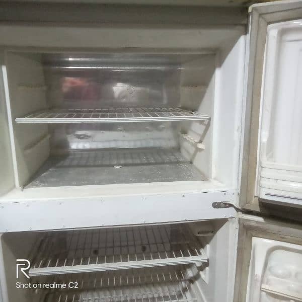 waves fridge for sale 3