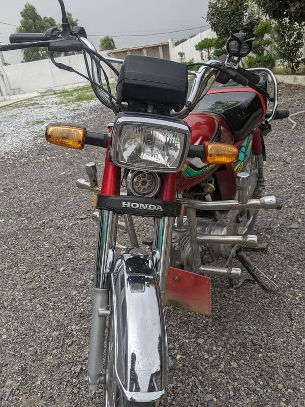 Honda CD 70 6