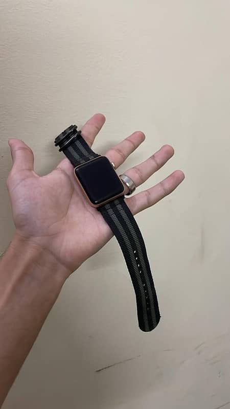 APPLEWATCH SERIES 3 42MM 86 battery health 3