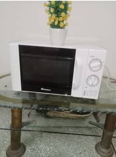 Dawlance solo microwave oven