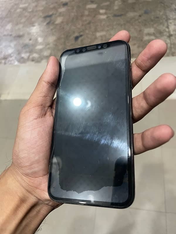 Iphone X ( PTA Approved ) 6