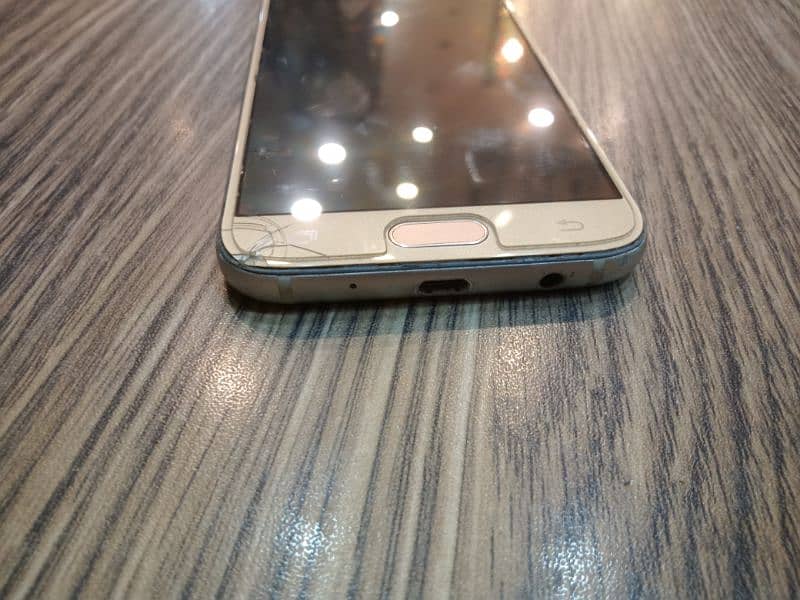 Samsung j5pro 3