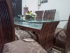 WOODEN DINING TABLE WITH 6 CHAIRS