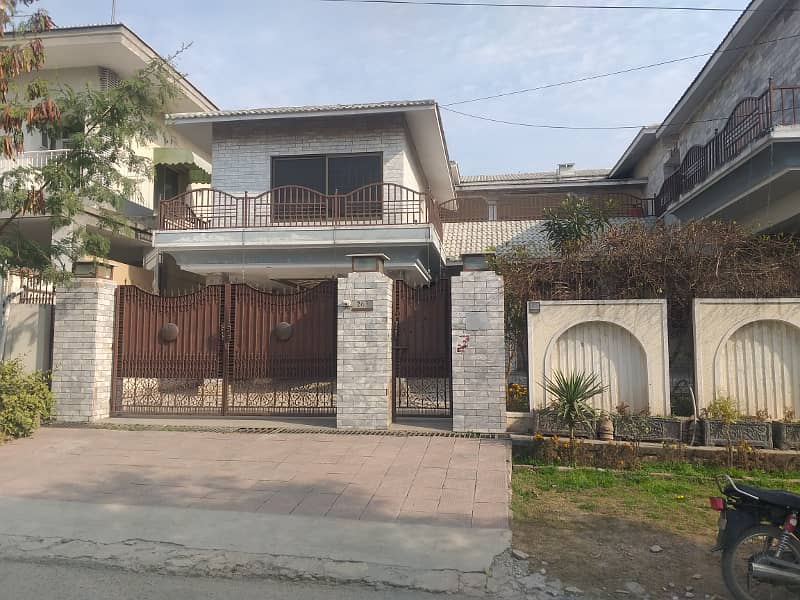 Chaklala Scheme,3 house 2