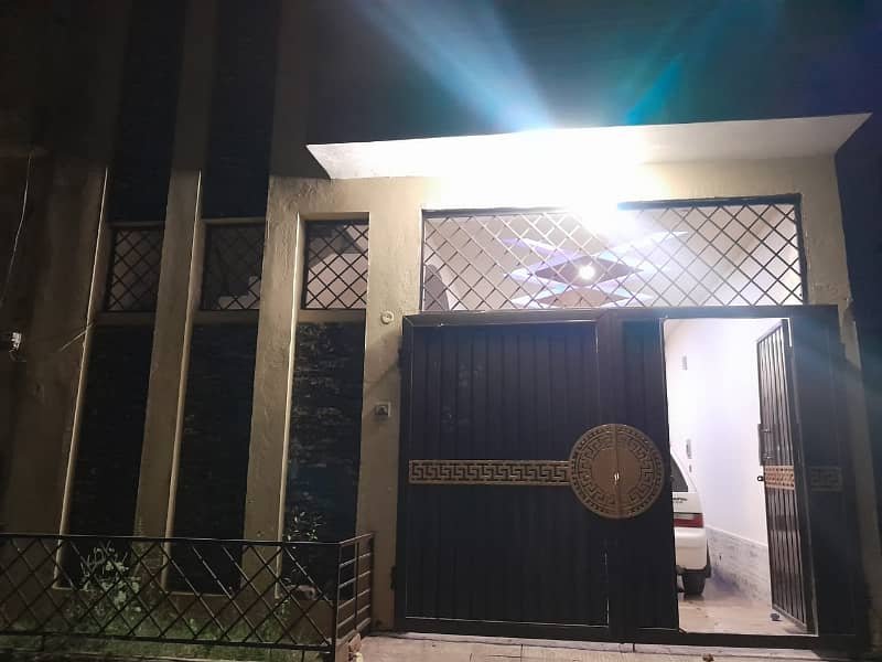 Ideal 4 Marla House Available For Sale In Gulshan e iqbal 0