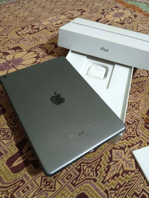 Ipad 7 generation 128Gb fingerprint ok 4