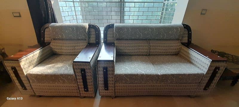 Sofa 3+2+1 set slightly used 4