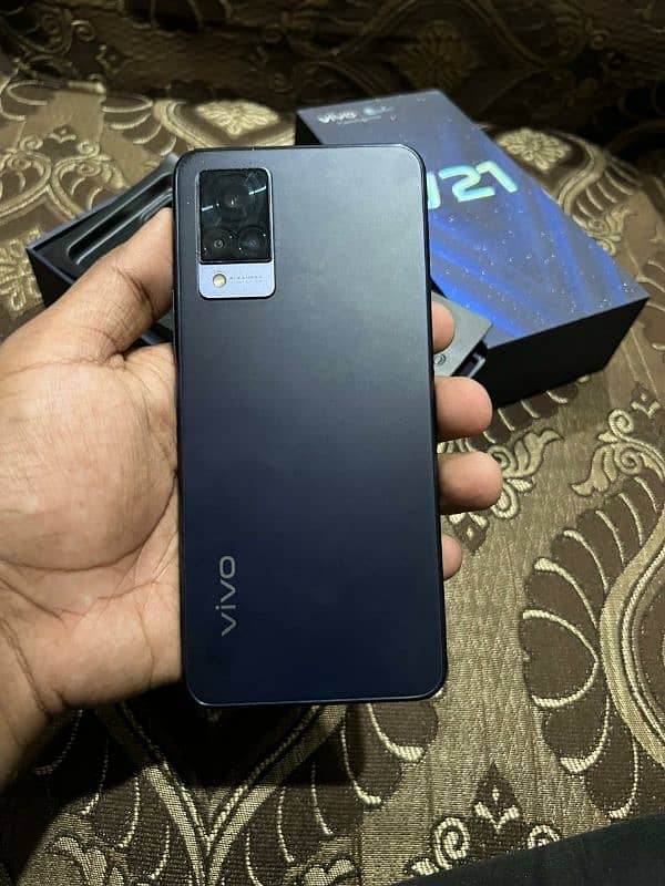 vivo v21 10 by 10 conditions 4