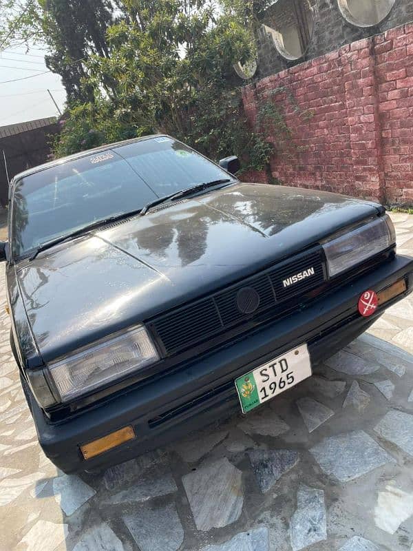 Nissan Sunny 1988 6