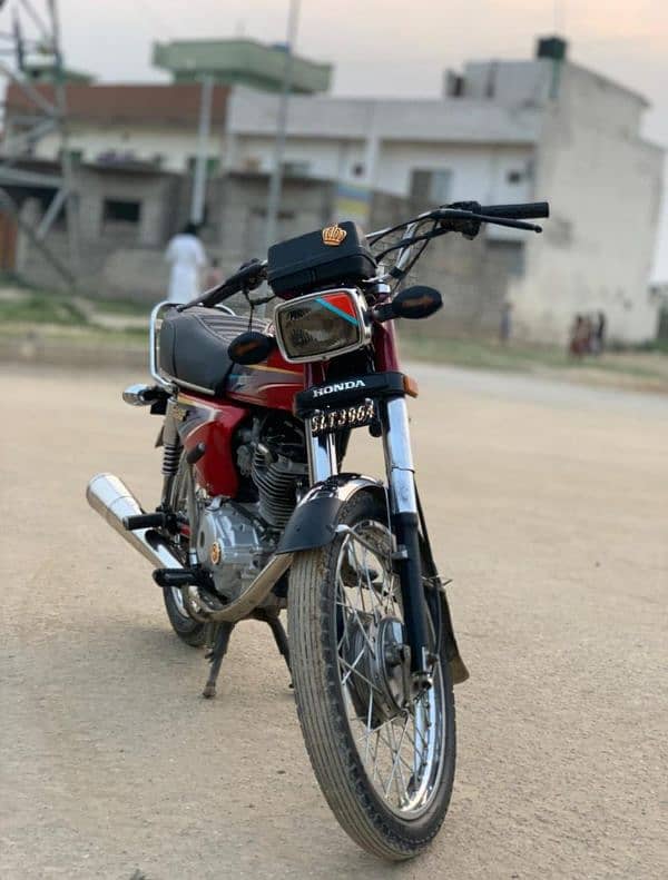 Honda CG125 urgent sale me bhai urgent call me 1