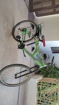 cycle with gears in very good condition