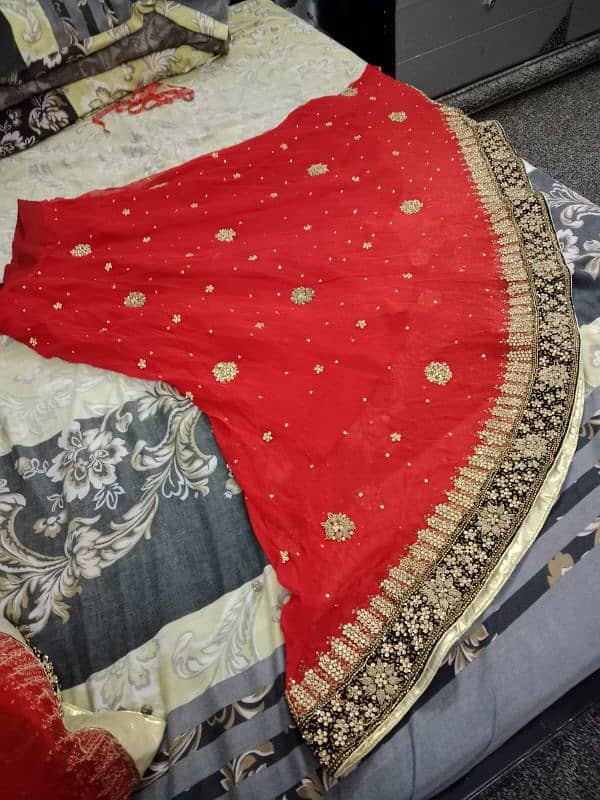 A Bridal lehanga for sale 3