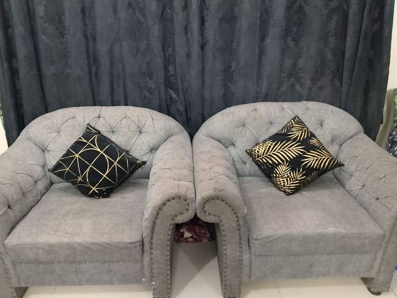 5 seater set in normal condition 0