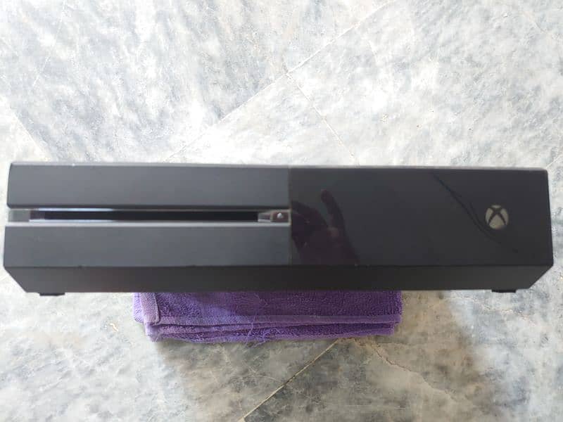 X box one urgent sale 6