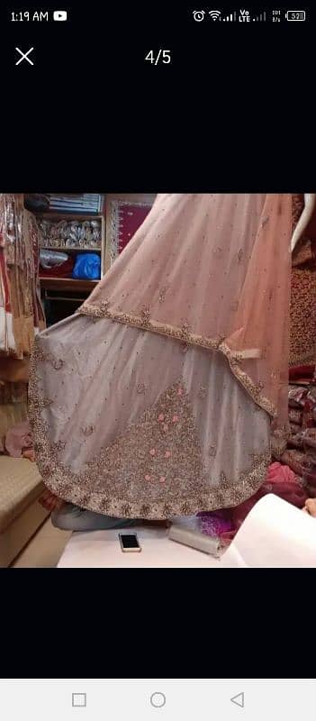 Bridal tail maxy with free jewellery for urgent sale 3