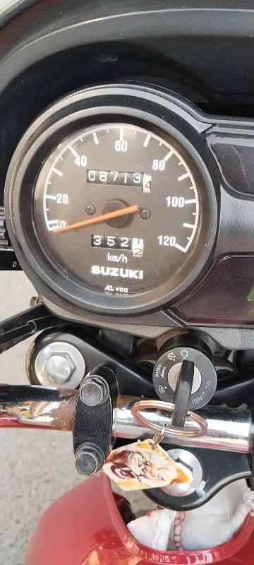 Suzuki 110 self start 4