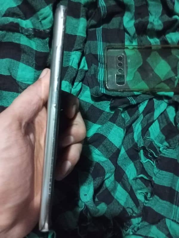 Samsung s10 8 256 non pta kam ranj valy door please 9