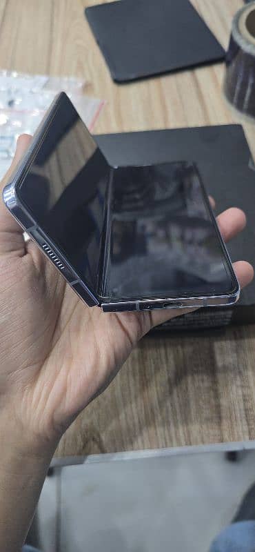 SAMSUNG GALAXY FOLD 5 5