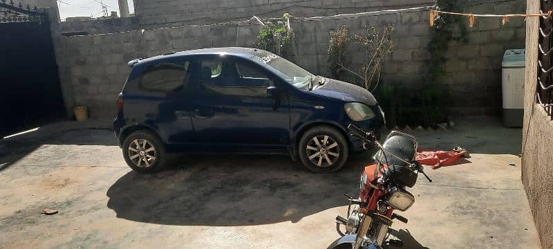 Toyota Vitz 2010 14