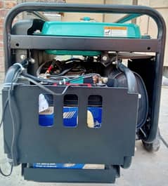 Generator OES(orient) p2200E Petrol/gasoline 2.2Kwh condition like new