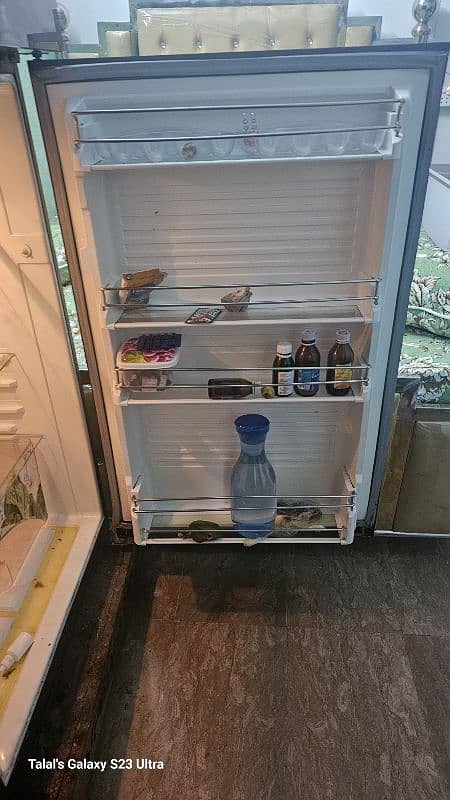 DAWLANCE REFLECTION FRIDGE 9188 10/10 CONDITION 4