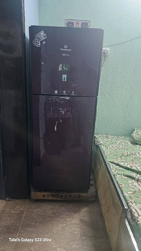 DAWLANCE REFLECTION FRIDGE 9188 10/10 CONDITION 6