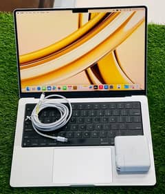 Macbook Pro 2021 M1ProChip 14inch 16Gb Ram 512Gb SSD