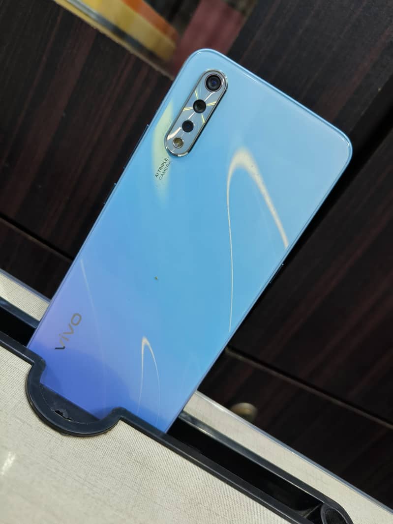 Vivo S1 6