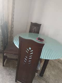 4 Seater Dining Table