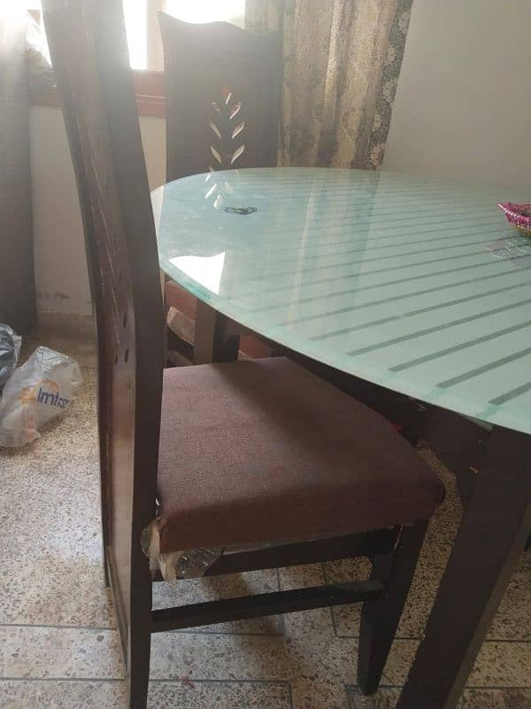 4 Seater Dining Table 2