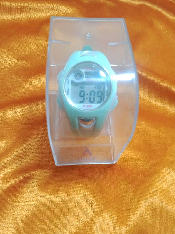 Brand new kids sports watch 3