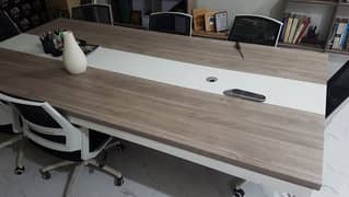 Conference/Meeting Table