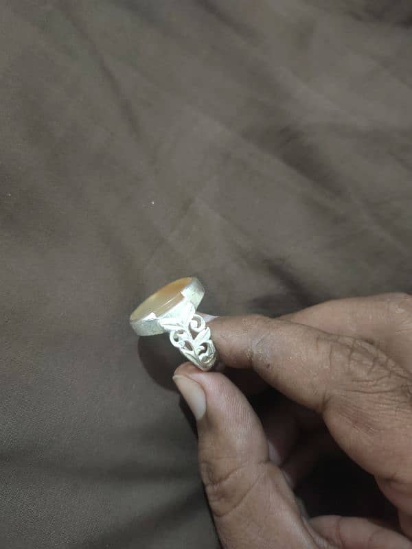 Aqeeq silver ring 1