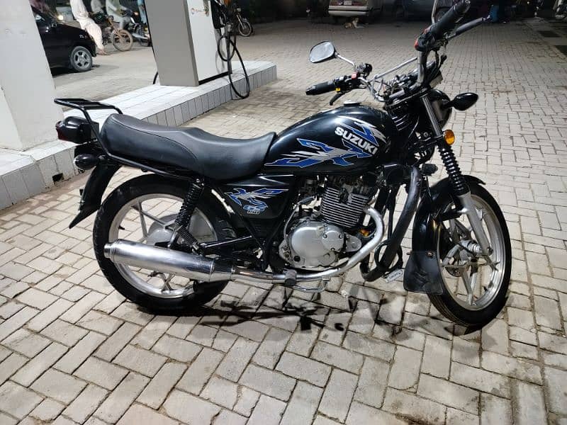 SUZUKI GS 150 SE (2021 SEP) 4