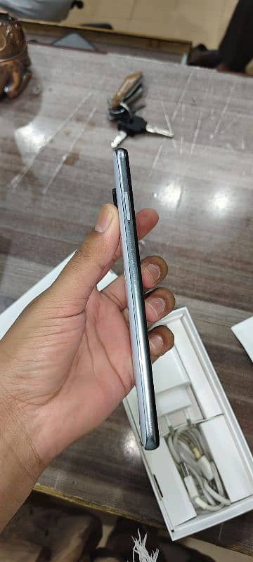 Redmi Note 9 Pro 4