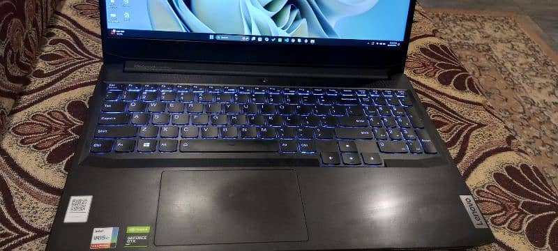 Lenovo Ideapad 3 Gaming || 16-512 SSD || 1650 4GB Nvidea 6