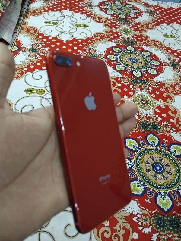 I phone 8 plus 256 GB red color 5