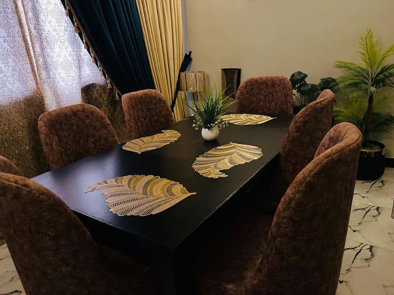 6 seater Dining table for SALE 7