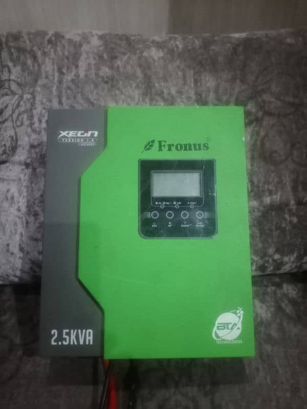 Fronus Inverter 2.5 KVA 1