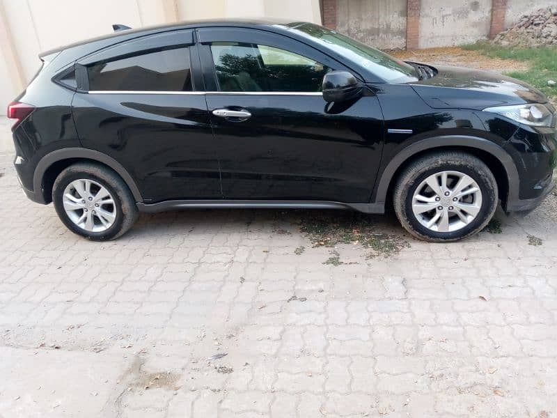 Honda Vezel 2014 1