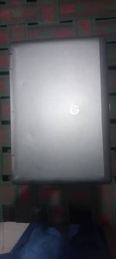 HP laptop 4/320